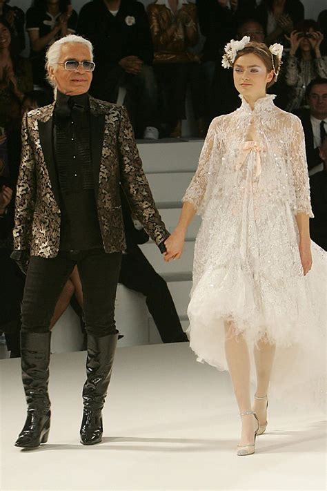 chanel haute couture karl lagerfeld|Karl Lagerfeld Chanel collection.